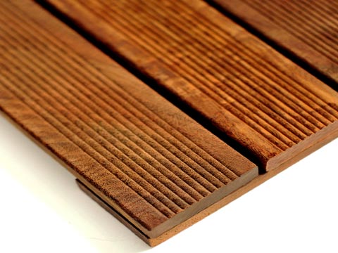 Ipe Anti-Slip WiseTile® Hardwood Deck Tile close up